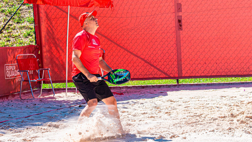 Lesões em beach sports: como a escolha da quadra de areia contribui para evitá-las?